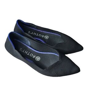 Rothy’s the pointed toe knit flats black and blue lining W 7.5